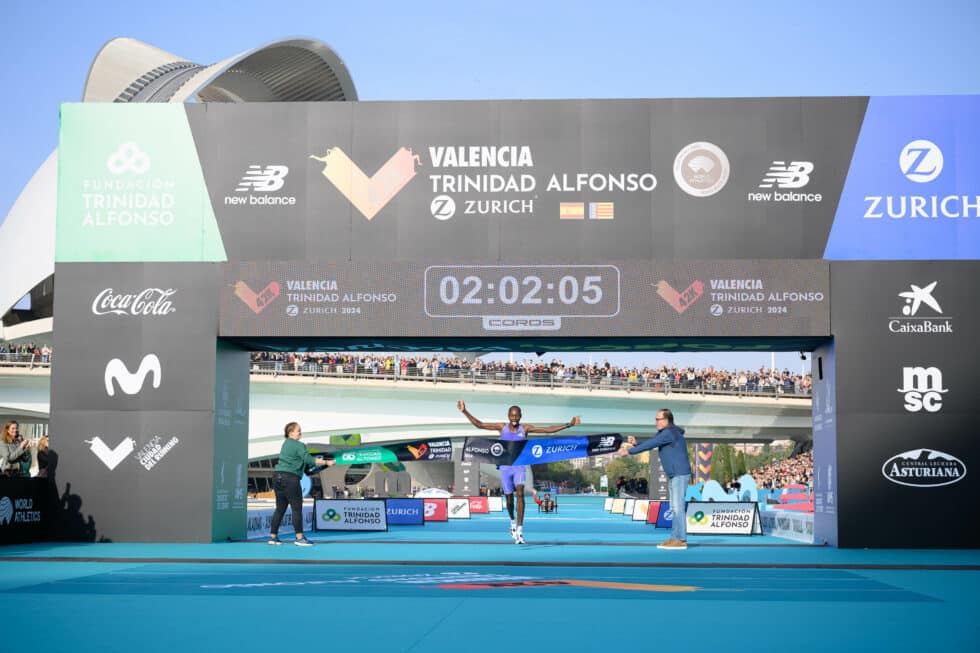 35 000 coureurs ont pris le départ du Marathon de Valence 2024 mais c’est le nom du Kényan Sabastian Sawe que l’on retiendra.